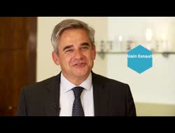 Cette société conforte son positionnement institutionnel...