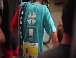 Dorval sponsorise un véhicule vraiment "flexible" ;)